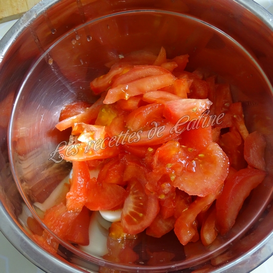 Salade de tomates, thon et oeufs04